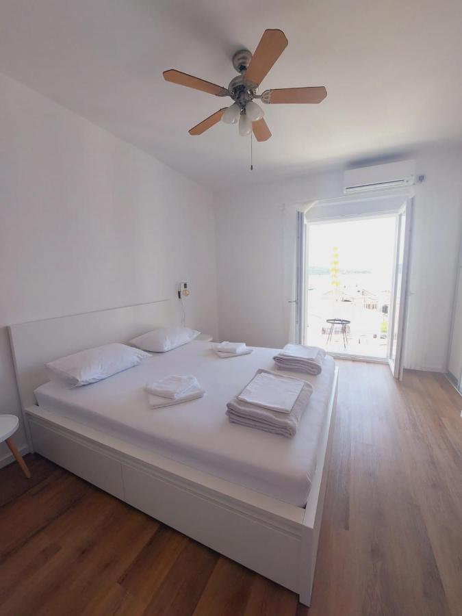 Vinko Rooms Primosten Exterior photo