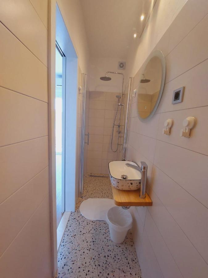 Vinko Rooms Primosten Exterior photo