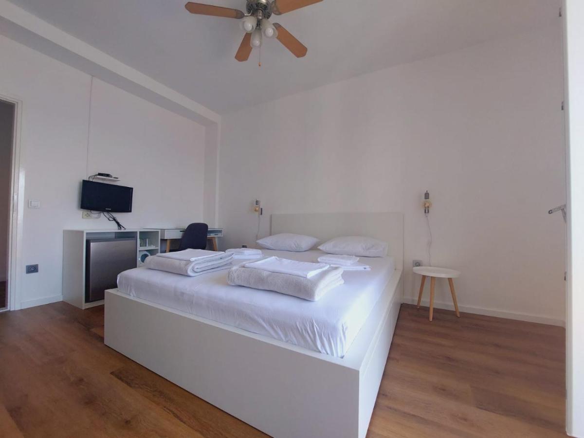 Vinko Rooms Primosten Exterior photo