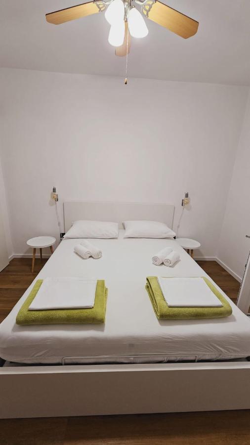 Vinko Rooms Primosten Exterior photo